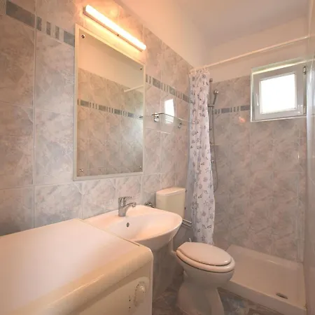 Modern Apartment In Banjole With Pool Banjole