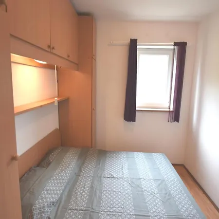 Apartment Modern Apartment In Banjole With Pool Banjole