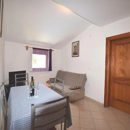 Appartamento Modern In With Pool