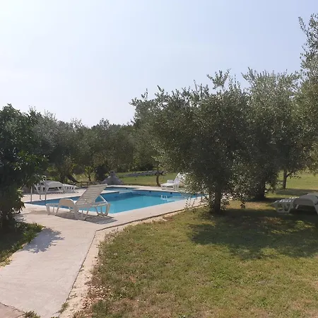 Modern In With Pool Appartamento *